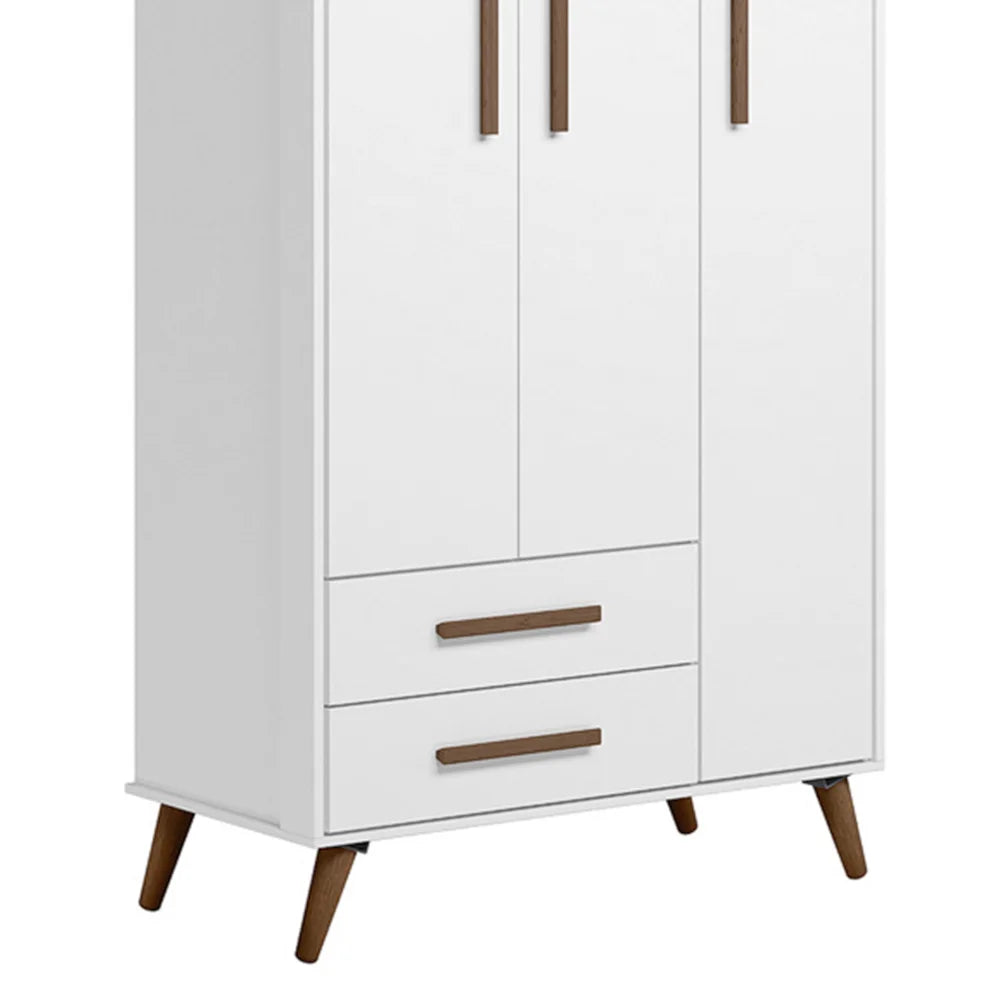 Roupeiro Encanto Retrô 3 Portas da Qmovi traz charme, organização e praticidade para o seu quarto.